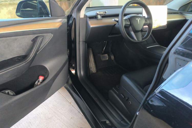 Used Tesla Model Y 2022 Revised Version Rear-Wheel Drive Driver Seat