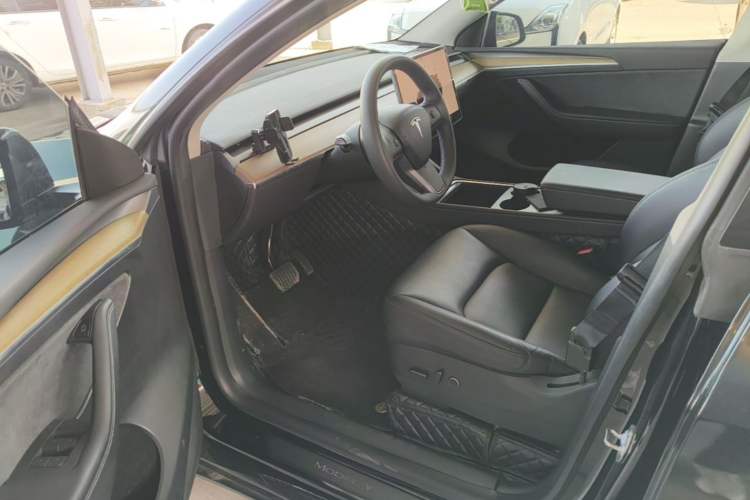 Used Tesla Model Y 2022 Revised Version Long-Range All-Wheel Drive Driver Seat