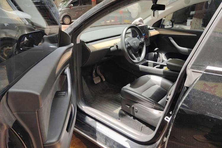 Used Tesla Model Y 2022 Revised Version Rear-Wheel Drive Driver Seat