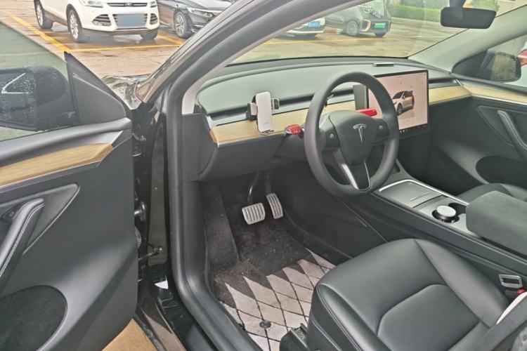 Used Tesla Model Y 2022 Revised Version Long-Range All-Wheel Drive Driver Seat