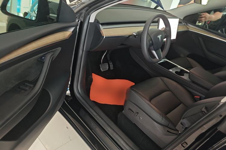 Used Tesla Model Y 2022 Revised Version Rear-Wheel Drive Driver Seat