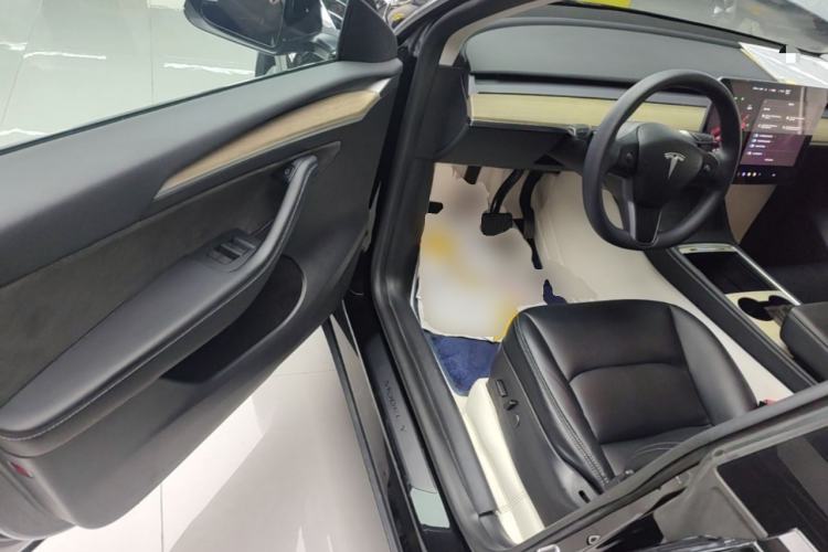 Used Tesla Model Y 2022 Revised Version Rear-Wheel Drive Driver Seat