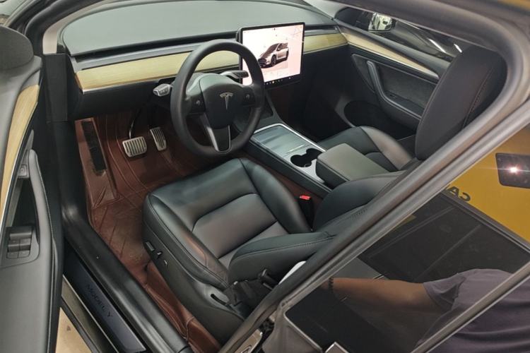 Used Tesla Model Y 2022 Revised Version Rear-Wheel Drive Driver Seat
