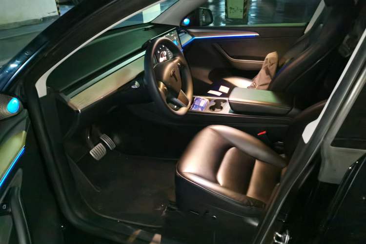 Used Tesla Model Y 2022 Performance High-Performance All-Wheel-Drive Version Driver Seat