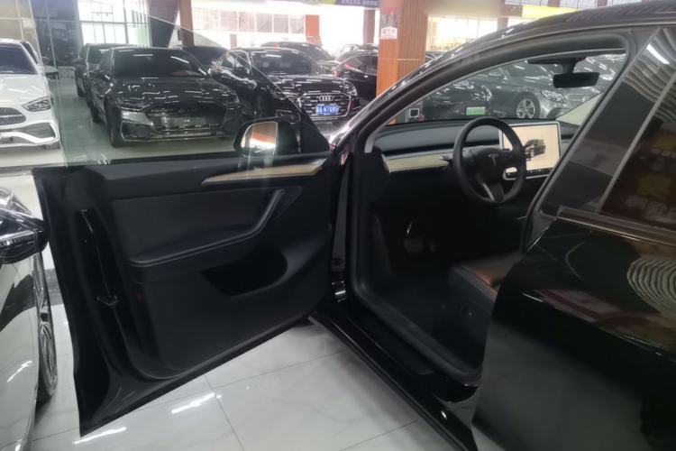 Used Tesla Model Y 2022 Revised Version Long-Range All-Wheel Drive Driver Seat