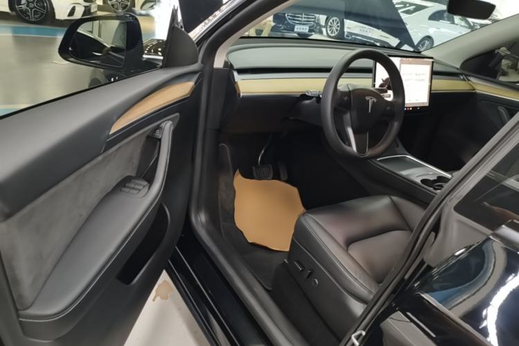 Used Tesla Model Y 2022 Revised Version Rear-Wheel Drive Driver Seat