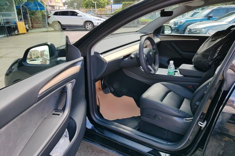 Used Tesla Model Y 2022 Revised Version Rear-Wheel Drive Driver Seat