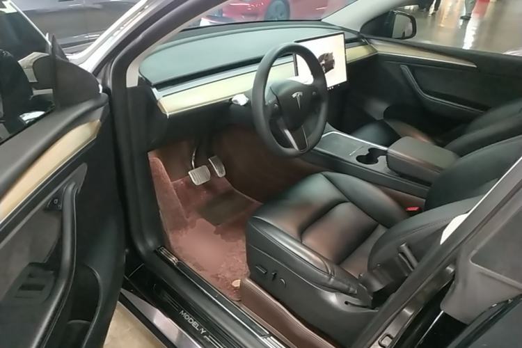 Used Tesla Model Y 2022 Revised Version Rear-Wheel Drive Driver Seat