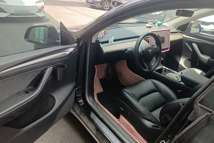 Used Tesla Model Y 2022 Revised Version Rear-Wheel Drive Driver Seat