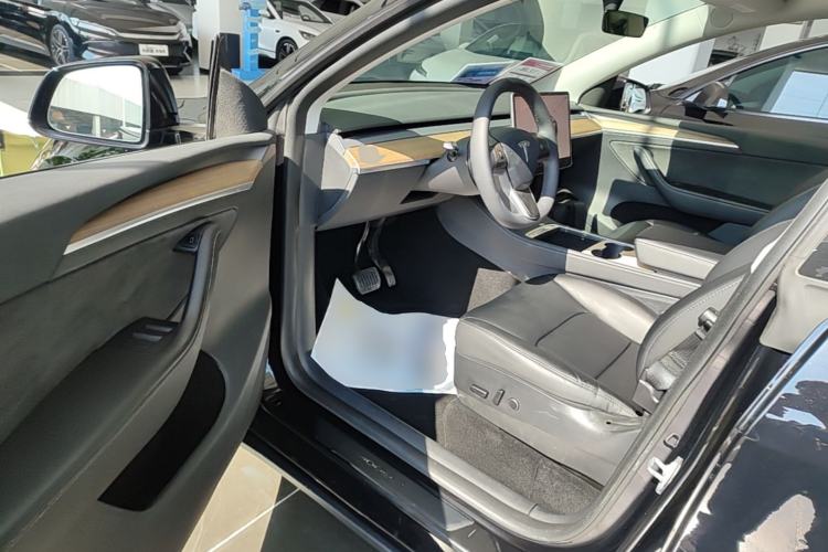 Used Tesla Model Y 2022 Revised Version Long-Range All-Wheel Drive Driver Seat