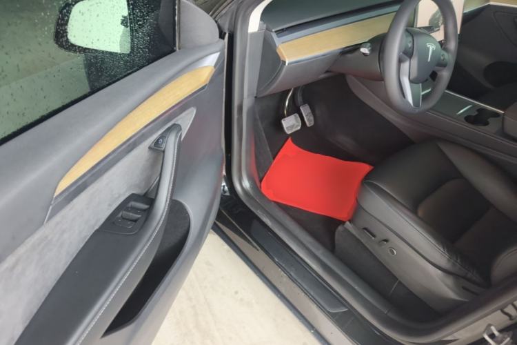 Used Tesla Model Y 2022 Revised Version Rear-Wheel Drive Driver Seat