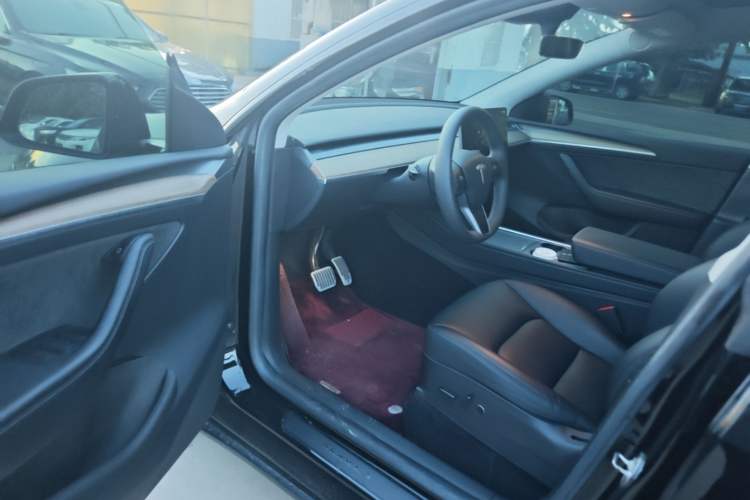 Used Tesla Model Y 2022 Revised Version Long-Range All-Wheel Drive Driver Seat