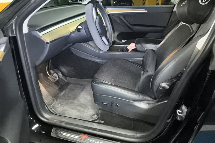 Used Tesla Model Y 2022 Revised Version Rear-Wheel Drive Driver Seat