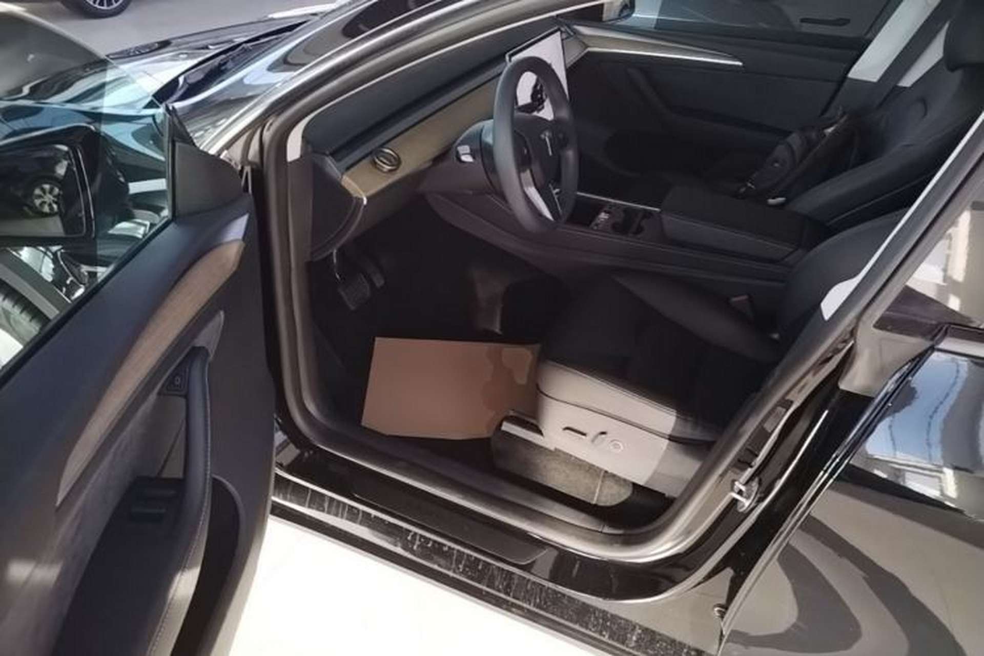 Used Tesla Model Y 2022 Revised Version Rear-Wheel Drive Driver Seat
