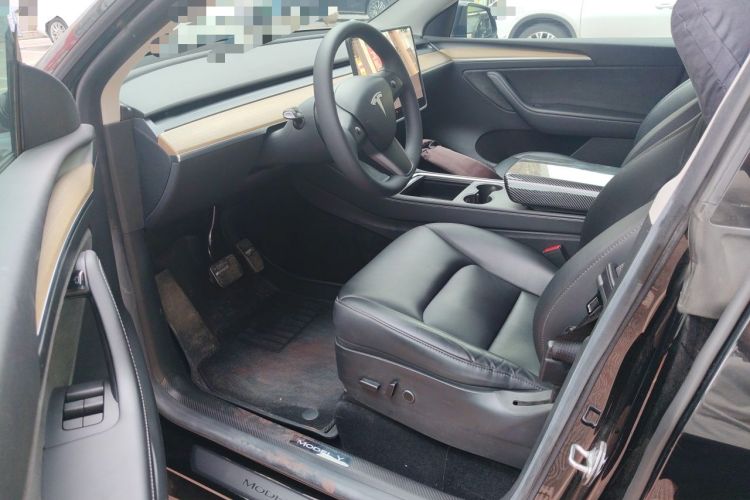 Used Tesla Model Y 2022 Rear-Wheel-Drive Version Driver Seat