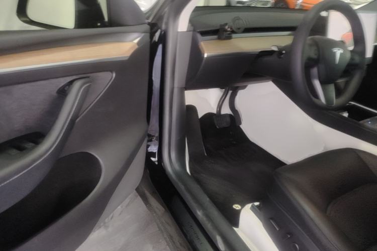 Used Tesla Model Y 2022 Revised Version Long-Range All-Wheel Drive Driver Seat