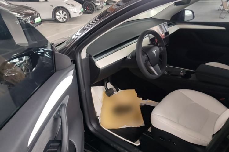 Used Tesla Model Y 2022 Revised Version Rear-Wheel Drive Driver Seat