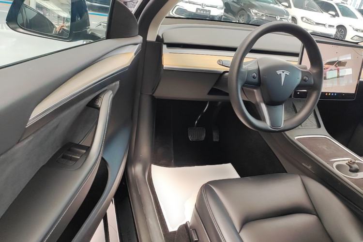 Used Tesla Model Y 2022 Revised Version Rear-Wheel Drive Driver Seat