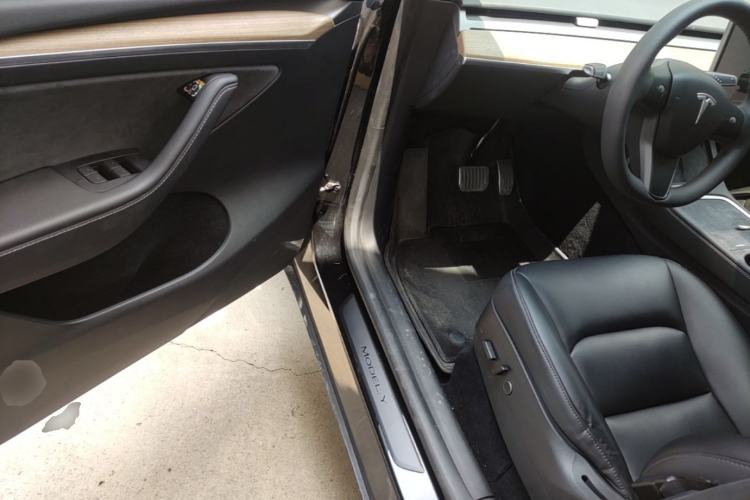 Used Tesla Model Y 2022 Revised Version Rear-Wheel Drive Driver Seat