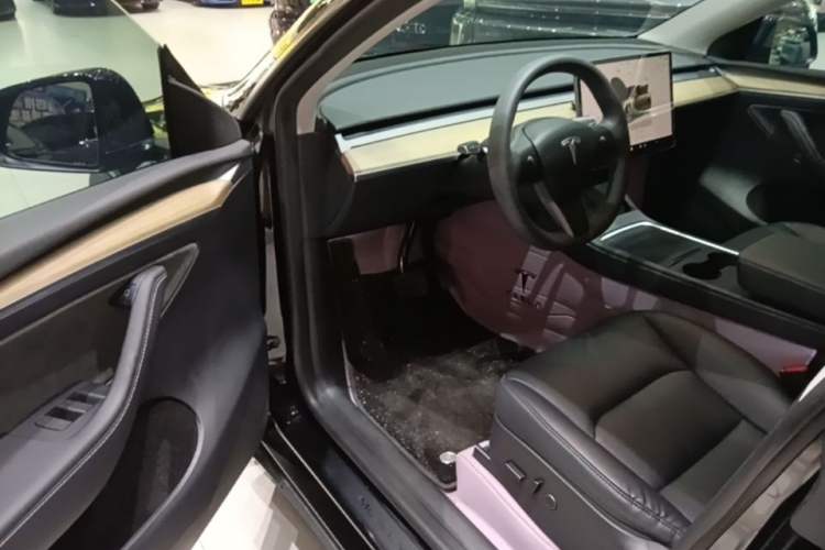 Used Tesla Model Y 2022 Revised Version Rear-Wheel Drive Driver Seat