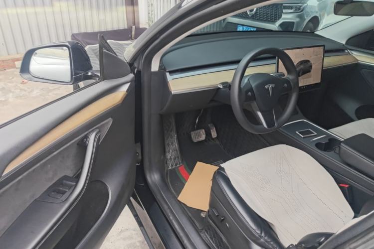 Used Tesla Model Y 2022 Revised Version Rear-Wheel Drive Driver Seat