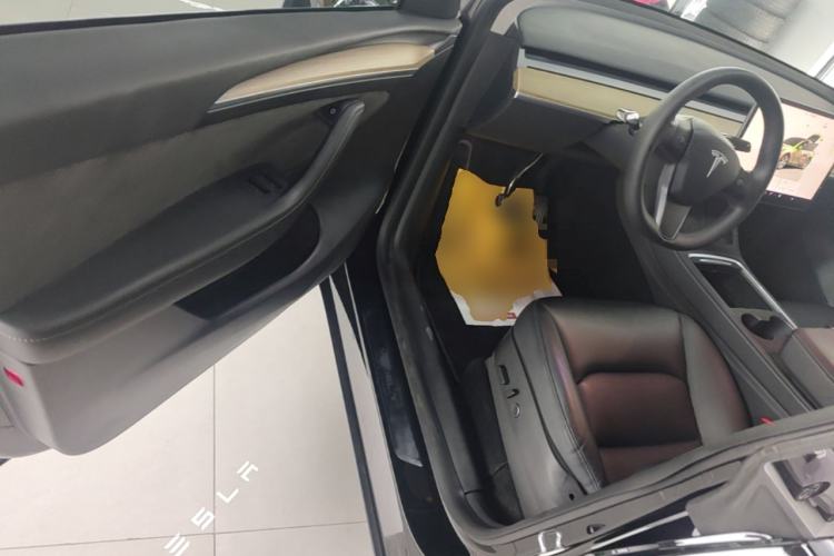 Used Tesla Model Y 2022 Rear-Wheel-Drive Version Driver Seat