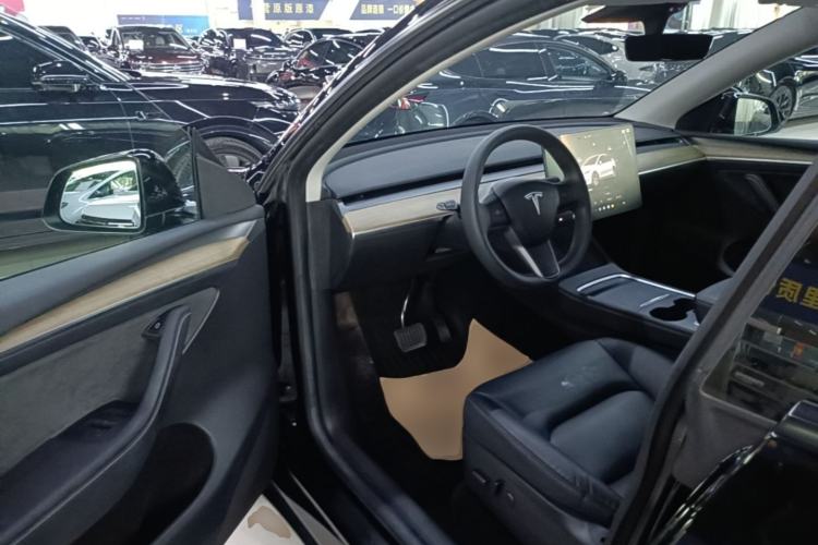 Used Tesla Model Y 2022 Revised Version Rear-Wheel Drive Driver Seat