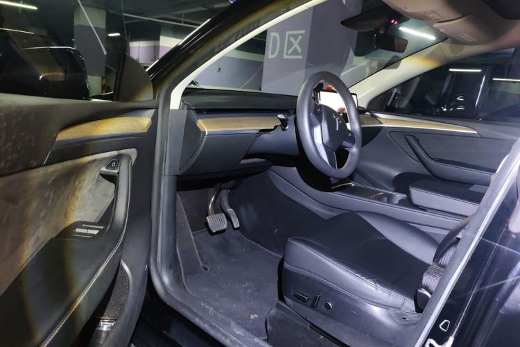 Used Tesla Model Y 2022 Revised Version Rear-Wheel Drive Driver Seat