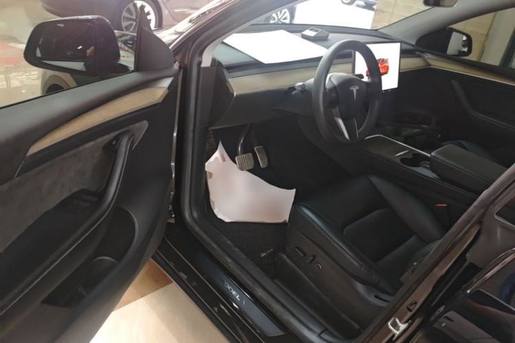 Used Tesla Model Y 2022 Revised Version Long-Range All-Wheel Drive Driver Seat