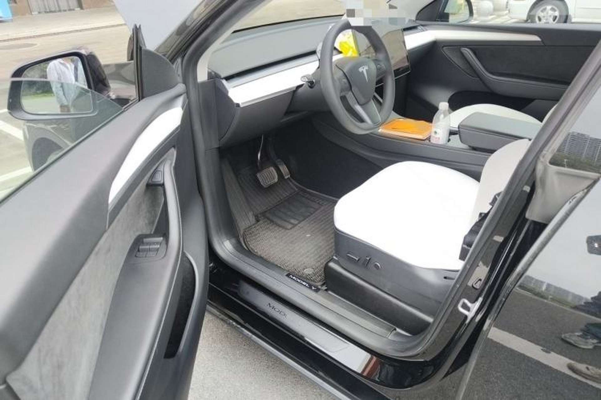 Used Tesla Model Y 2022 Revised Version Rear-Wheel Drive Driver Seat
