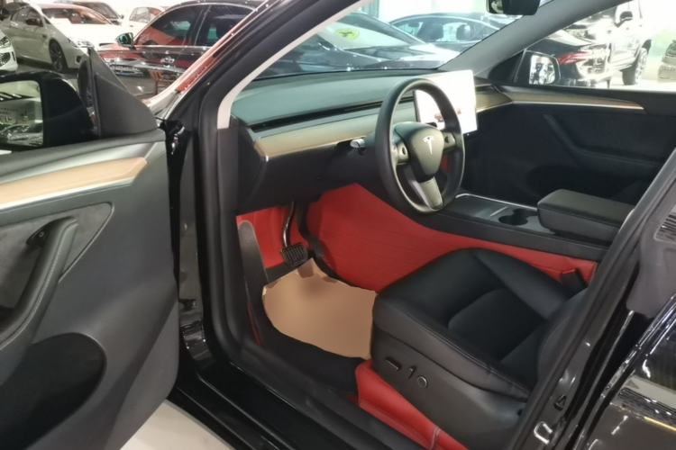 Used Tesla Model Y 2022 Revised Version Rear-Wheel Drive Driver Seat