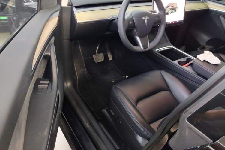 Used Tesla Model Y 2022 Revised Version Rear-Wheel Drive Driver Seat