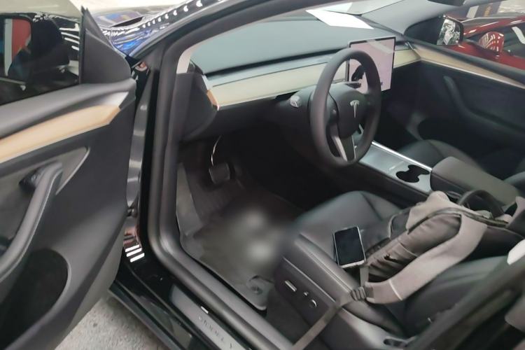 Used Tesla Model Y 2022 Revised Version Rear-Wheel Drive Driver Seat