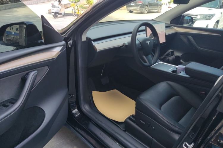Used Tesla Model Y 2022 Rear-Wheel-Drive Version Driver Seat