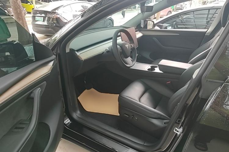 Used Tesla Model Y 2022 Revised Version Rear-Wheel Drive Driver Seat