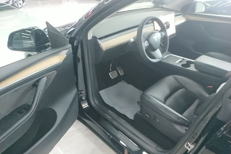 Used Tesla Model Y 2022 Revised Version Rear-Wheel Drive Driver Seat