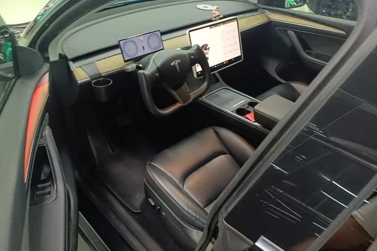 Used Tesla Model Y 2022 Revised Version Rear-Wheel Drive Driver Seat