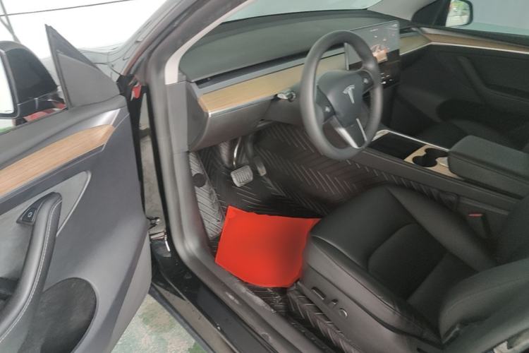Used Tesla Model Y 2022 Revised Version Rear-Wheel Drive Driver Seat
