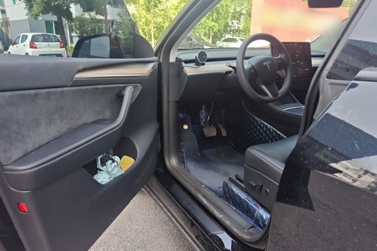 Used Tesla Model Y 2022 Revised Version Rear-Wheel Drive Driver Seat