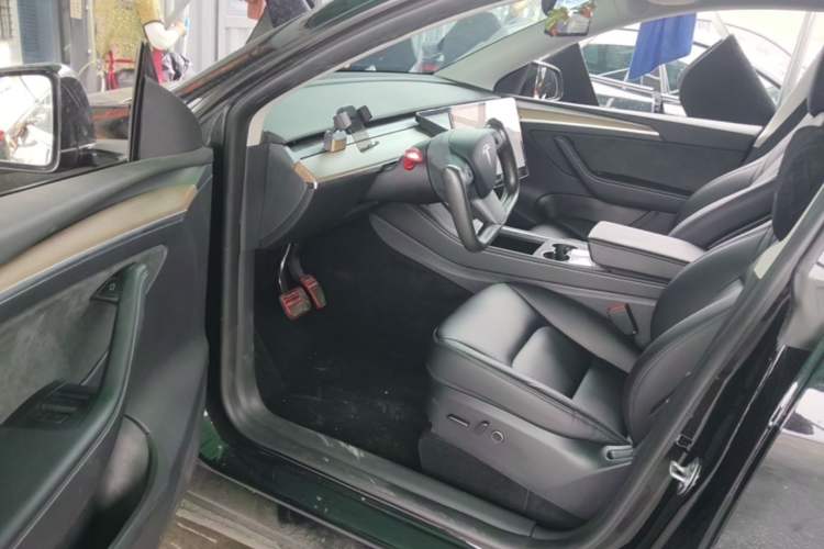 Used Tesla Model Y 2022 Revised Version Rear-Wheel Drive Driver Seat