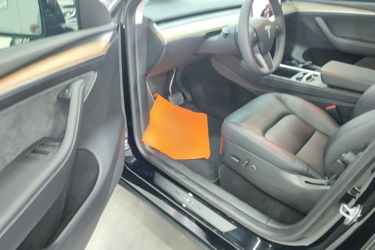 Used Tesla Model Y 2022 Revised Version Long-Range All-Wheel Drive Driver Seat