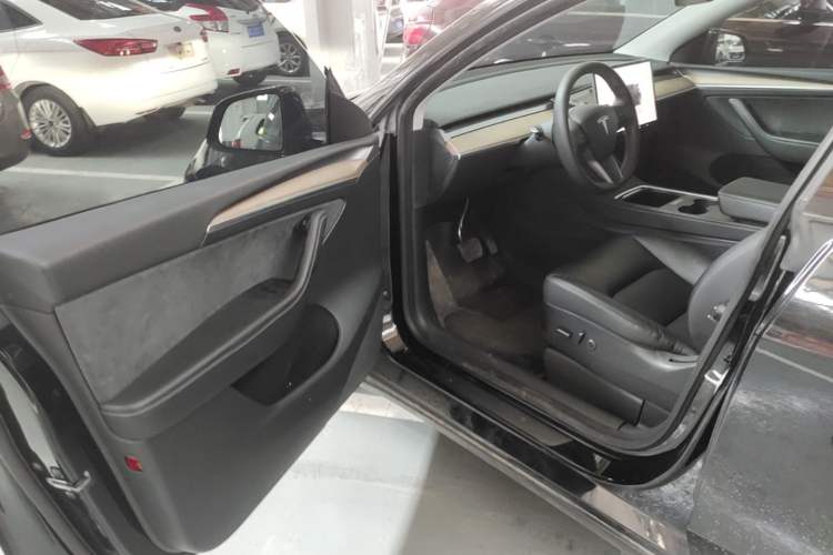 Used Tesla Model Y 2022 Revised Version Rear-Wheel Drive Driver Seat