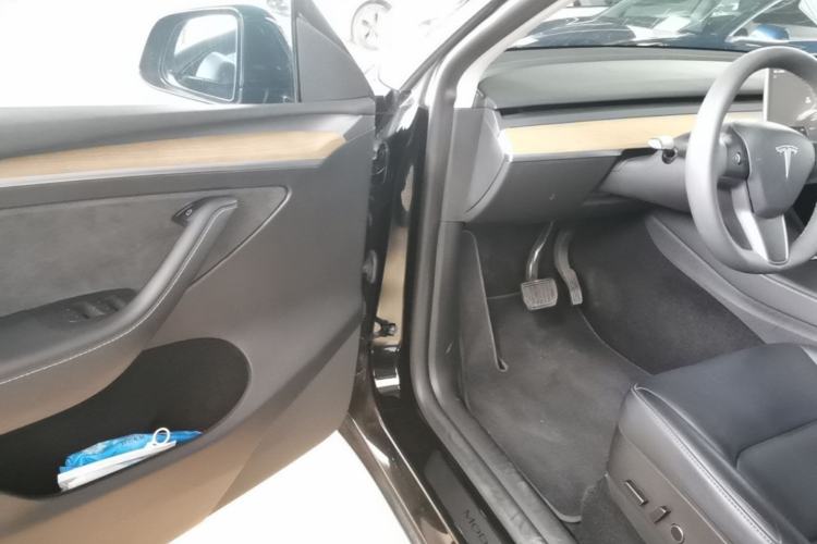 Used Tesla Model Y 2022 Revised Version Rear-Wheel Drive Driver Seat