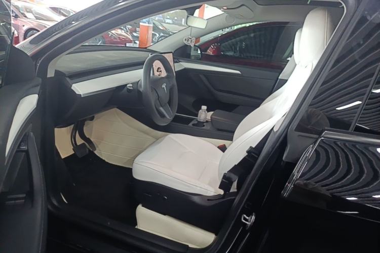 Used Tesla Model Y 2022 Revised Version Rear-Wheel Drive Driver Seat