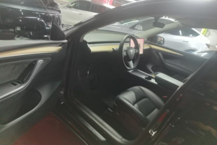 Used Tesla Model Y 2022 Rear-Wheel-Drive Version Driver Seat