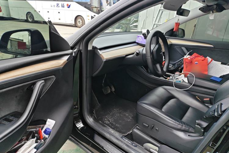 Used Tesla Model Y 2022 Rear-Wheel-Drive Version Driver Seat