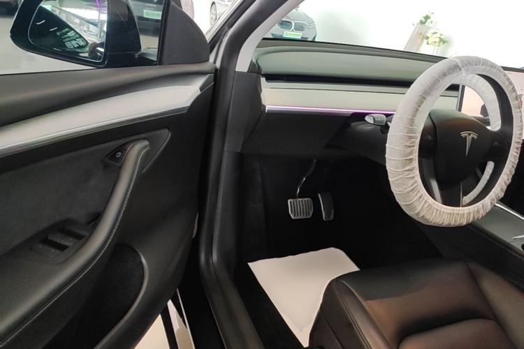 Used Tesla Model Y 2022 Revised Version Rear-Wheel Drive Driver Seat