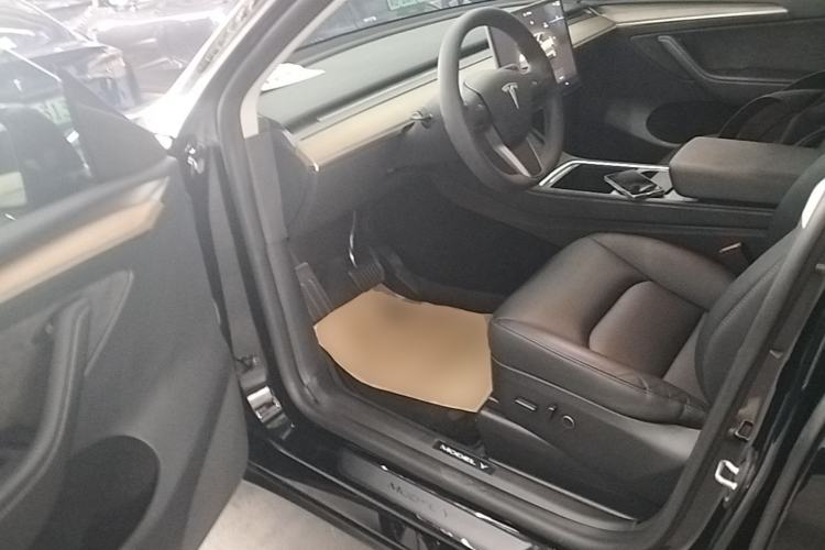Used Tesla Model Y 2022 Revised Version Rear-Wheel Drive Driver Seat