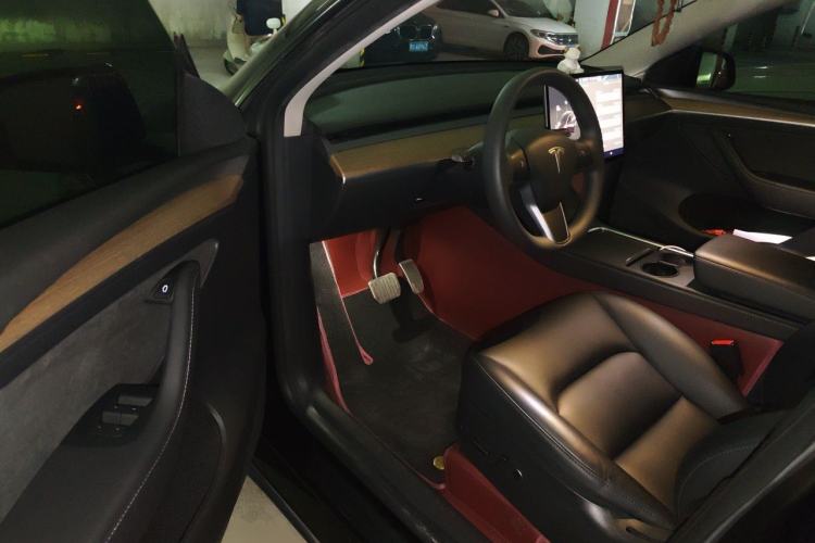Used Tesla Model Y 2022 Rear-Wheel-Drive Version Driver Seat