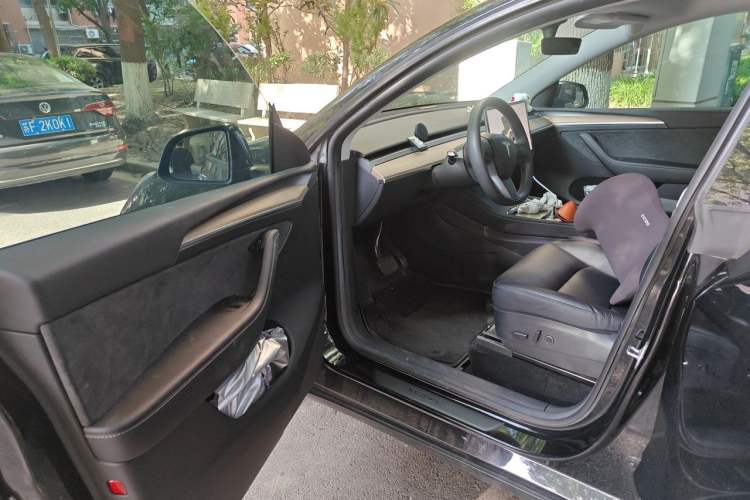 Used Tesla Model Y 2022 Revised Version Rear-Wheel Drive Driver Seat